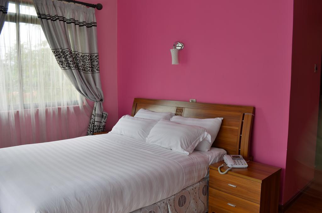 Fahari Palace Serviced Apartments Nairobi Camera foto