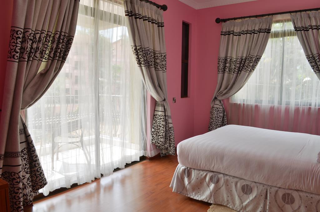 Fahari Palace Serviced Apartments Nairobi Esterno foto