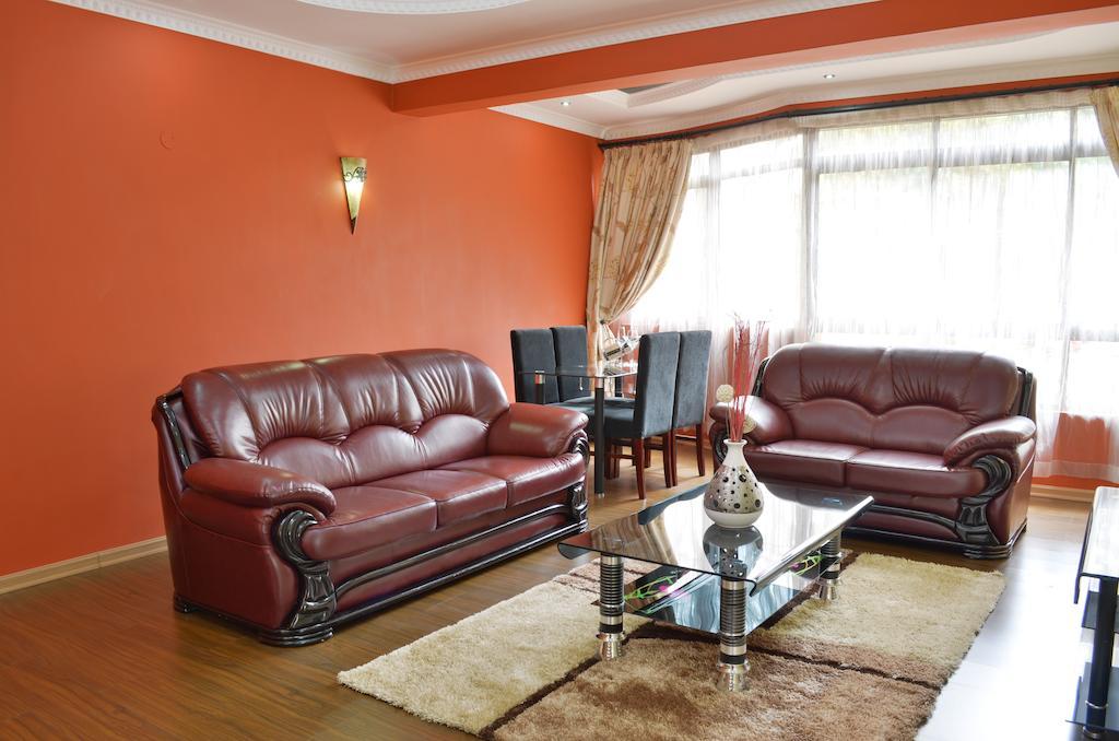 Fahari Palace Serviced Apartments Nairobi Esterno foto